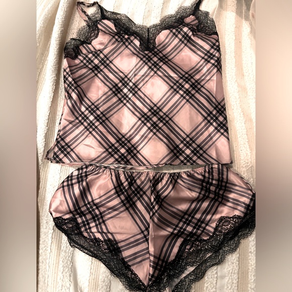 victoria’s secret pajama set - Picture 5 of 5